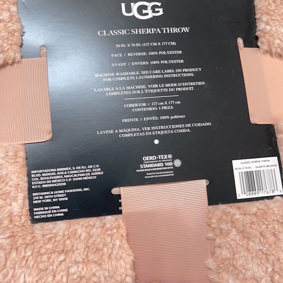 UGG Sherpa throw, Classic Sherpa Throw - Picture 5 of 8